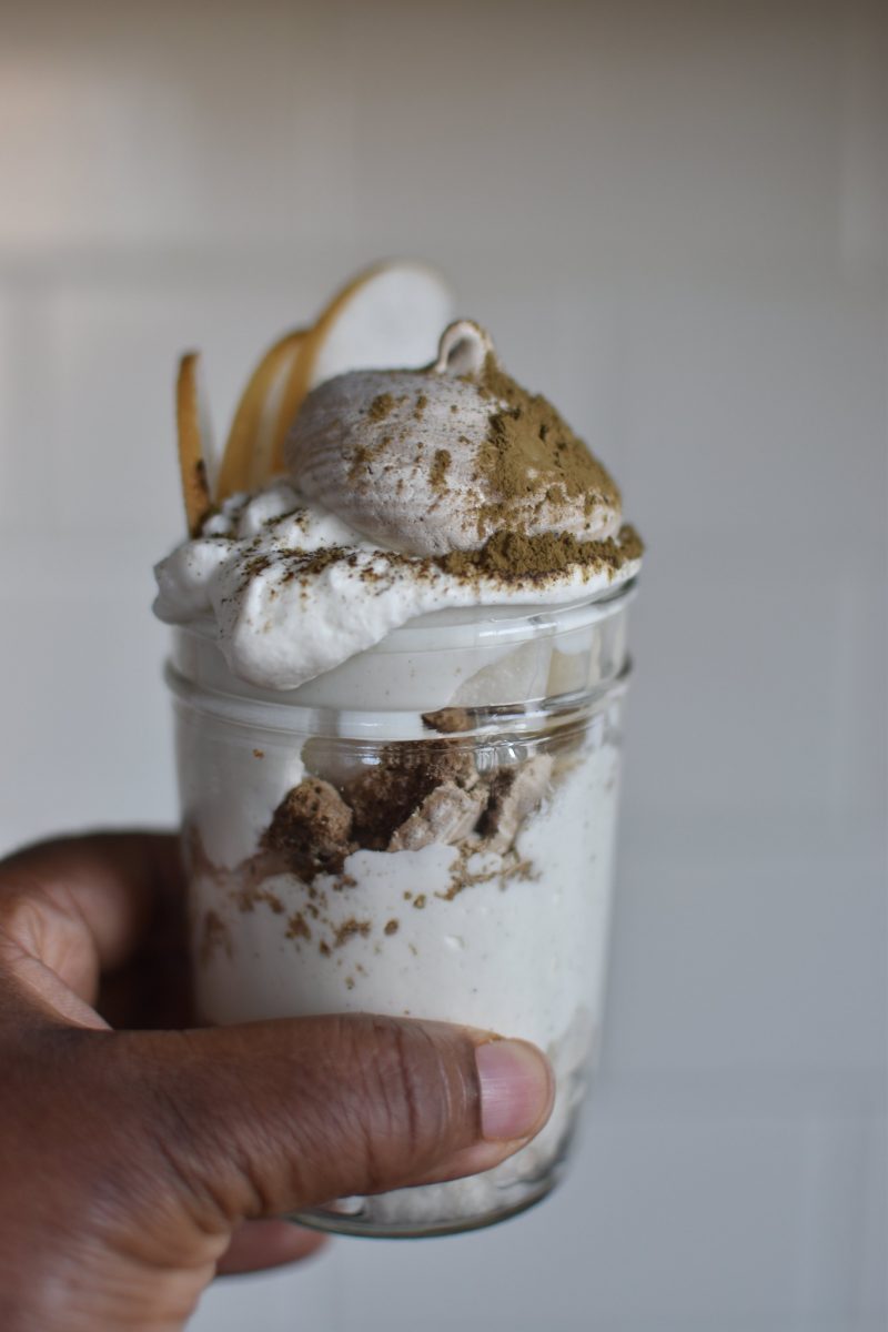 
  Hojicha Eton Mess